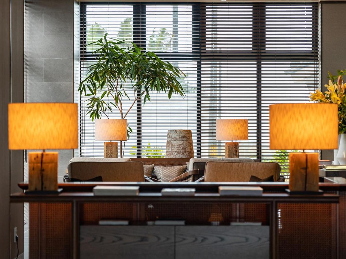 One Suite The Grand Nakijin Exteriör bild