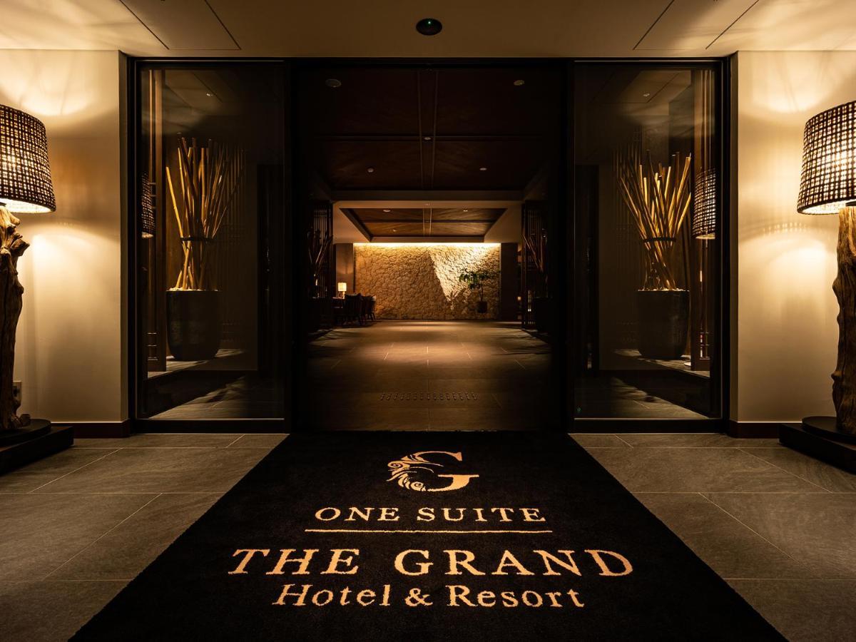 One Suite The Grand Nakijin Exteriör bild