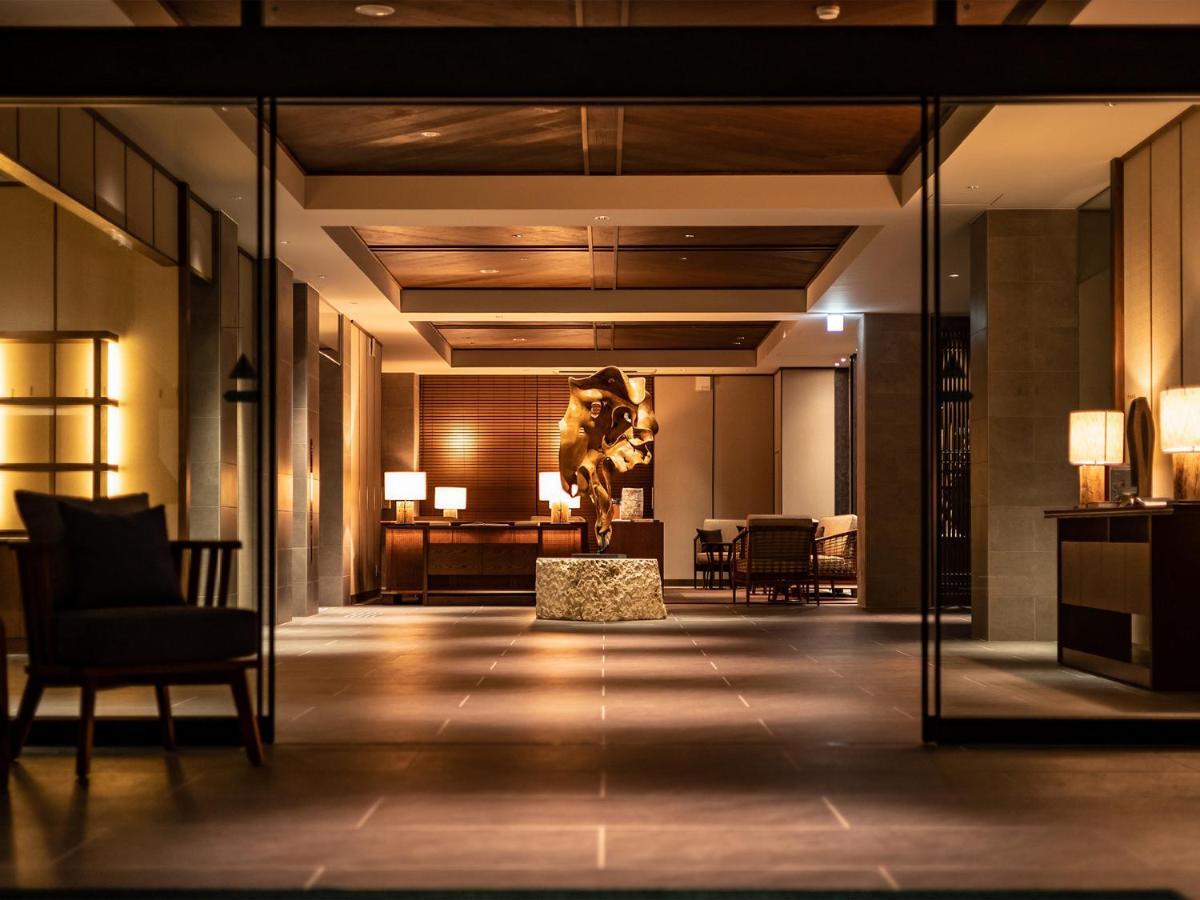 One Suite The Grand Nakijin Exteriör bild